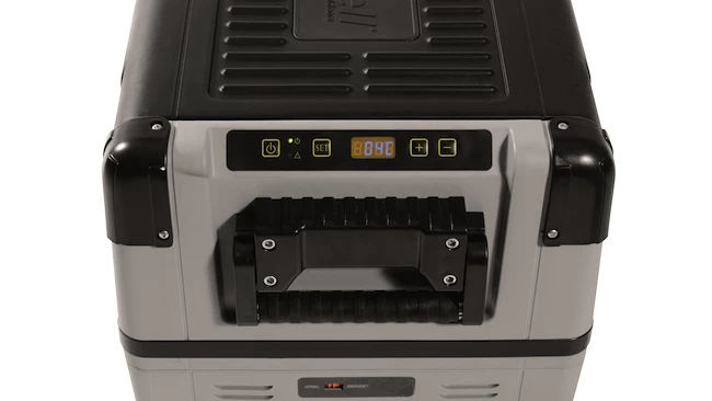 Glacière électrique Outwell Deep Cool 35 Black & Grey SS22 2 Glacière électrique Outwell Deep Cool 35 Black & Grey SS22 – Image 2