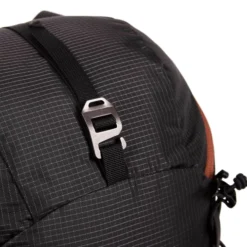 Sac à Dos Blue Ice Squirrel Pack 22L Black SS22 -Plein Air Équipement Magasin sac a dos blue ice squirrel pack 22l black ss22 166437 650x650 g2