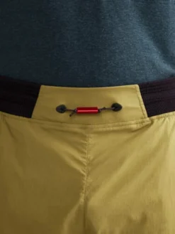 Short Pour Homme Klättermusen Nal Shorts Meadow Green SS22 -Plein Air Équipement Magasin short pour homme klaettermusen nal shorts meadow green ss22 169934 650x650 g1